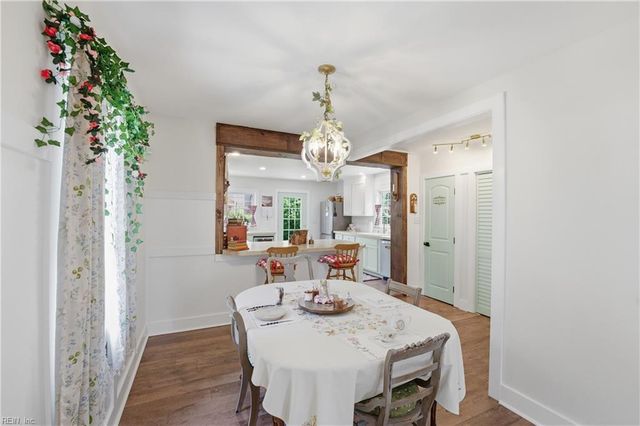 23 Clover ST, Hampton, VA 23669