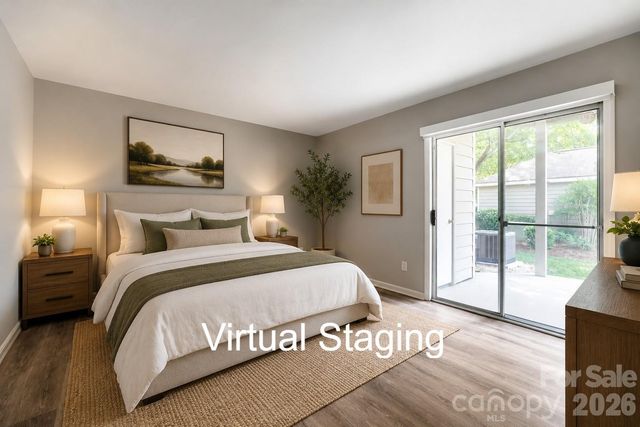 2520 Stradbrook Drive, Charlotte, NC 28210