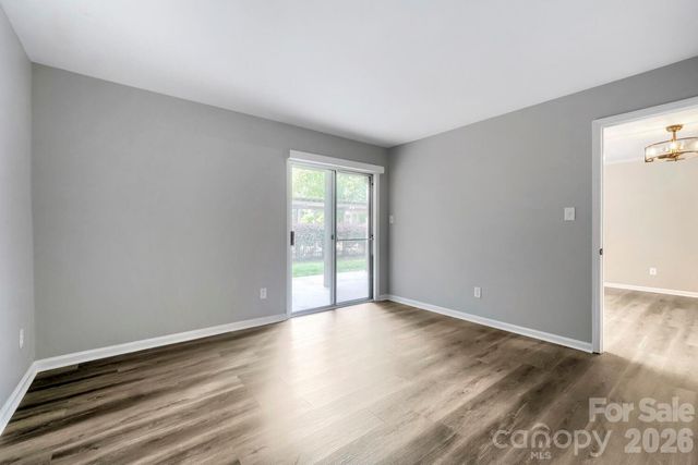 2520 Stradbrook Drive, Charlotte, NC 28210