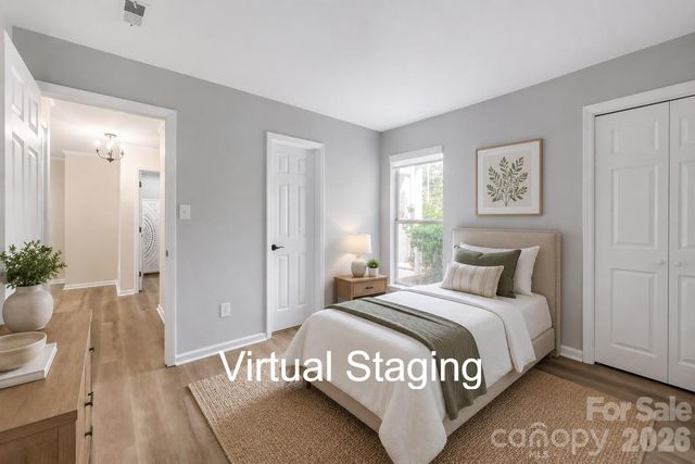 2520 Stradbrook Drive, Charlotte, NC 28210