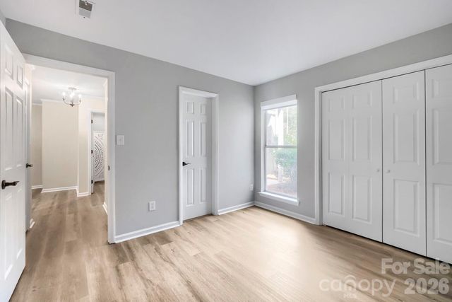 2520 Stradbrook Drive, Charlotte, NC 28210