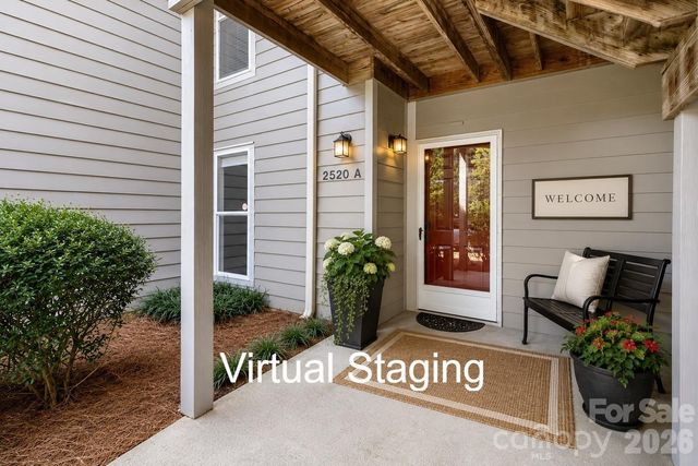 2520 Stradbrook Drive, Charlotte, NC 28210