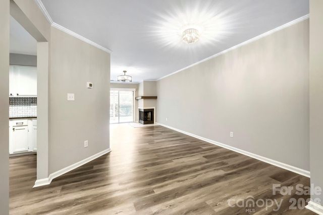 2520 Stradbrook Drive, Charlotte, NC 28210