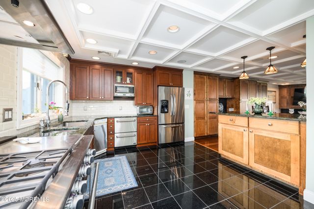 1566 Ocean Avenue 38, Sea Bright, NJ 07760