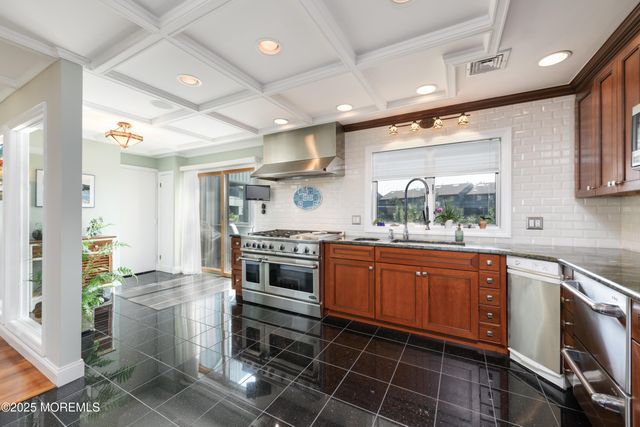 1566 Ocean Avenue 38, Sea Bright, NJ 07760