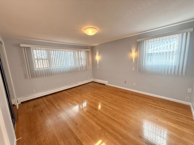 28 College Farm Rd 2, Waltham, MA 02451