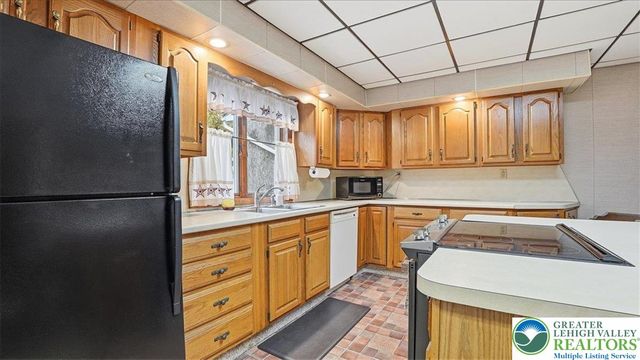 239 West Bertsch Street, Lansford Boro, PA 18232