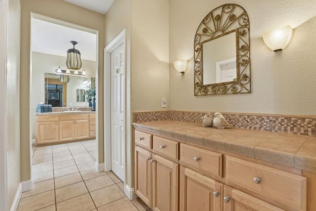 1476 Montauban Ct, Tracy, CA 95304