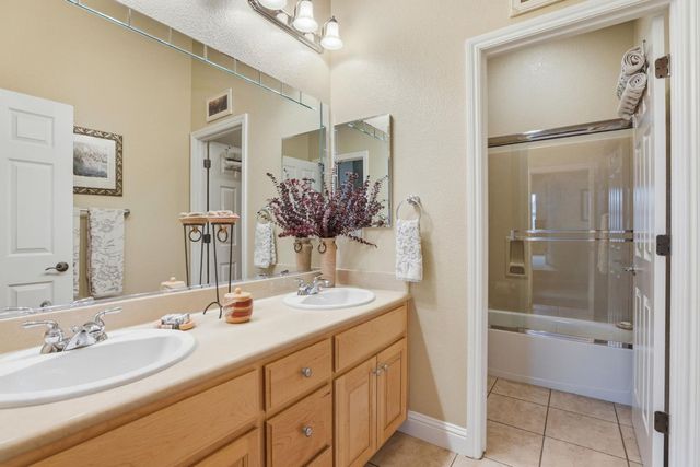 1476 Montauban Ct, Tracy, CA 95304