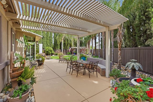 1476 Montauban Ct, Tracy, CA 95304