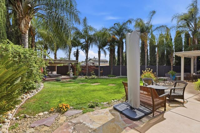 1476 Montauban Ct, Tracy, CA 95304