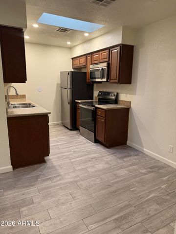 95 N COOPER Road 75, Chandler, AZ 85225