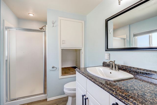 11421 Bar Harbor Place NE, Albuquerque, NM 87111