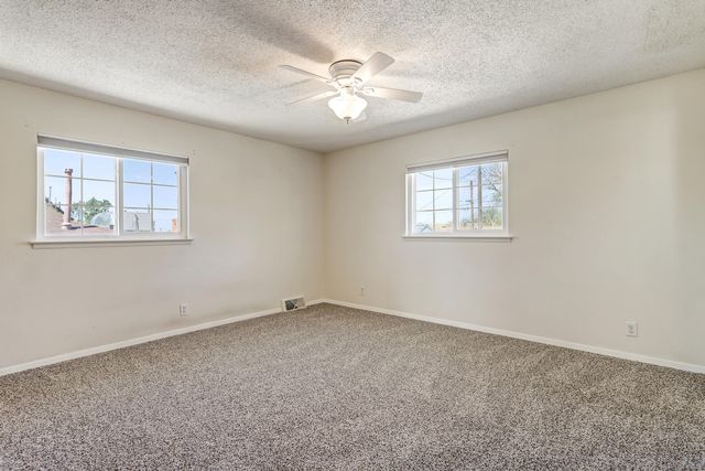 11421 Bar Harbor Place NE, Albuquerque, NM 87111