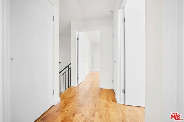 2864 Sunset Place 201, Los Angeles, CA 90005