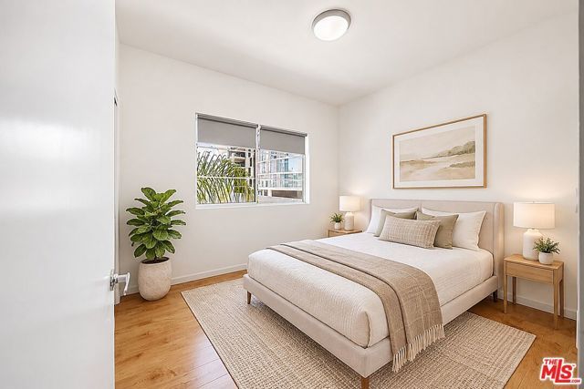 2864 Sunset Place 201, Los Angeles, CA 90005