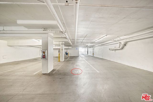 2864 Sunset Place 201, Los Angeles, CA 90005
