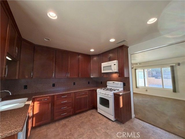 35254 Mountain View, Yucaipa, CA 92399