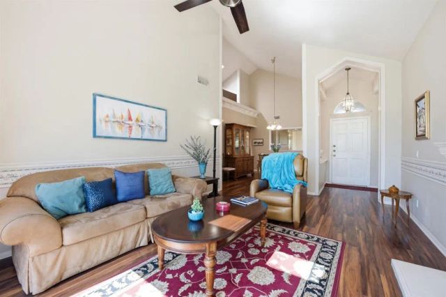 1428 Portofino Drive, Vista, CA 92081