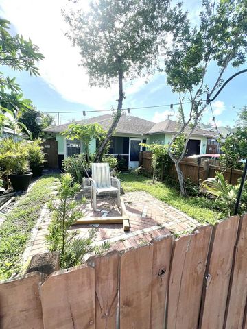 703 S A Street S, Lake Worth Beach, FL 33460