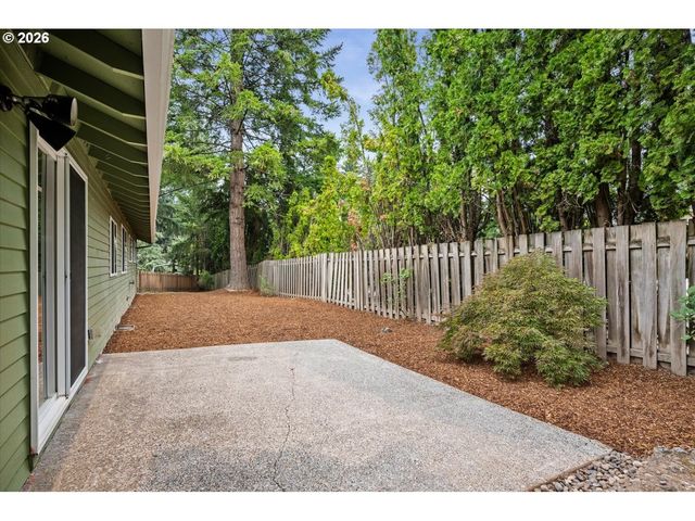 4249 Ne MEADOW Ln, Hillsboro, OR 97124