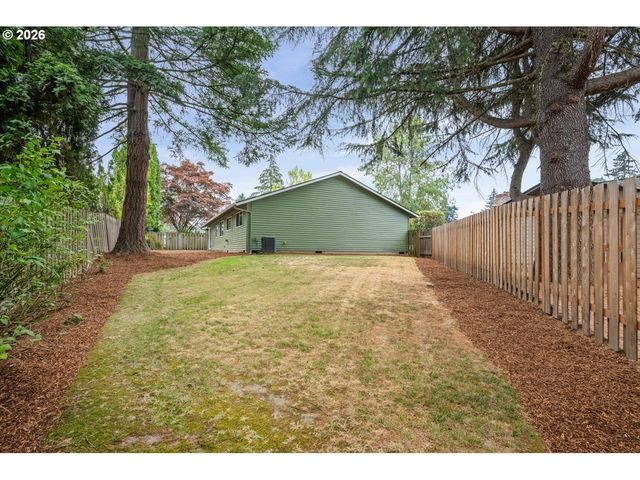 4249 Ne MEADOW Ln, Hillsboro, OR 97124