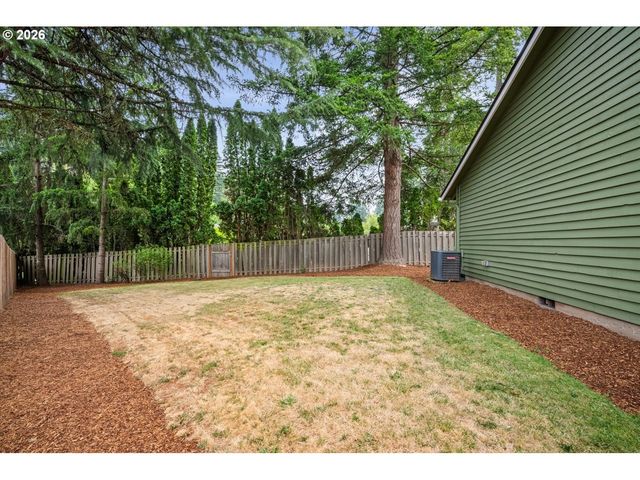 4249 Ne MEADOW Ln, Hillsboro, OR 97124