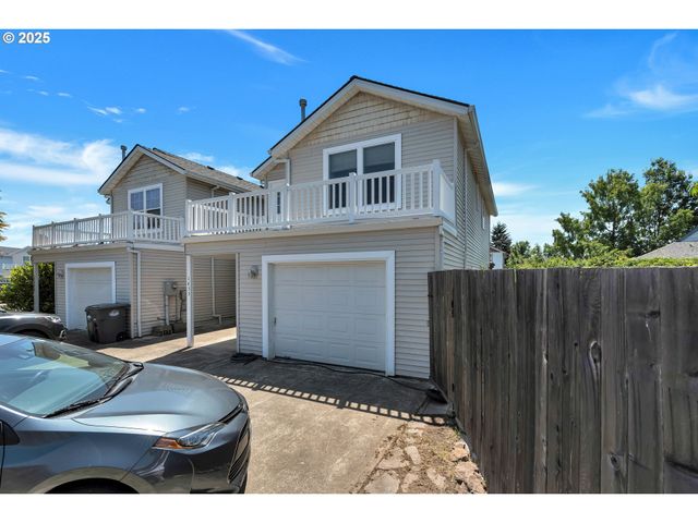 1455 Ne JESSICA Loop, Hillsboro, OR 97124
