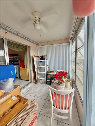 2901 NW 46th Ave 304, Lauderdale Lakes, FL 33313