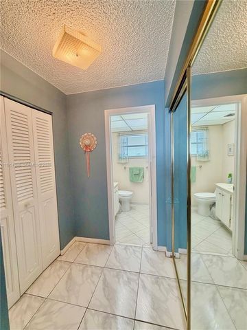 2901 NW 46th Ave 304, Lauderdale Lakes, FL 33313