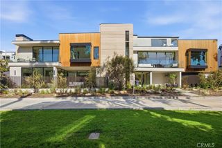 400 Heliotrope, Corona Del Mar, CA 92625
