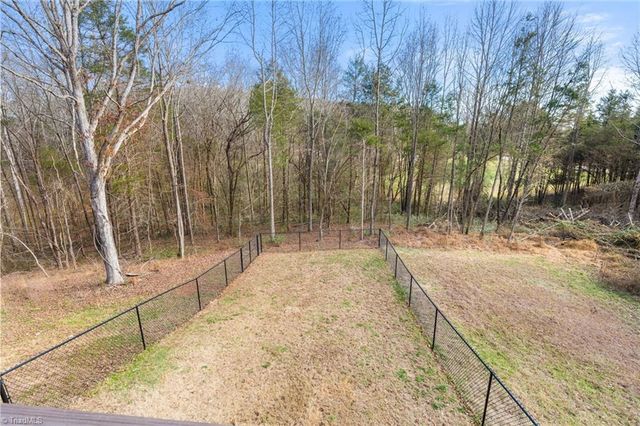 170 N Barons Road, Clemmons, NC 27012