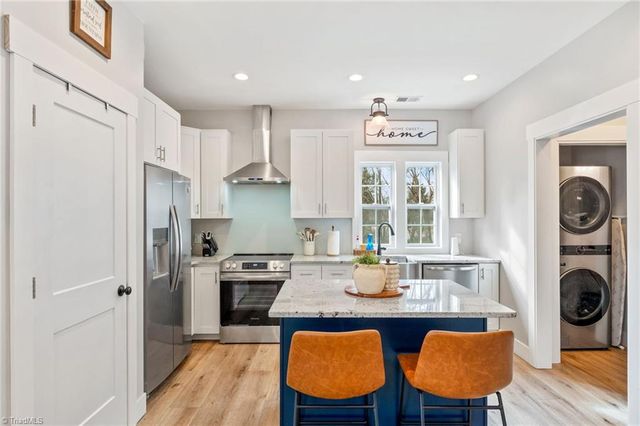 170 N Barons Road, Clemmons, NC 27012