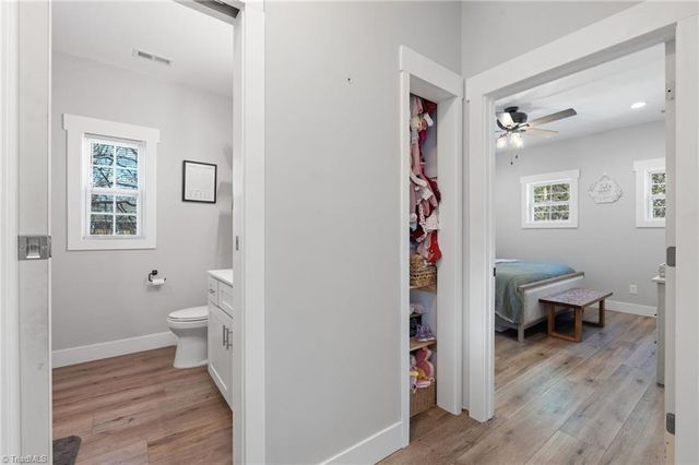 170 N Barons Road, Clemmons, NC 27012