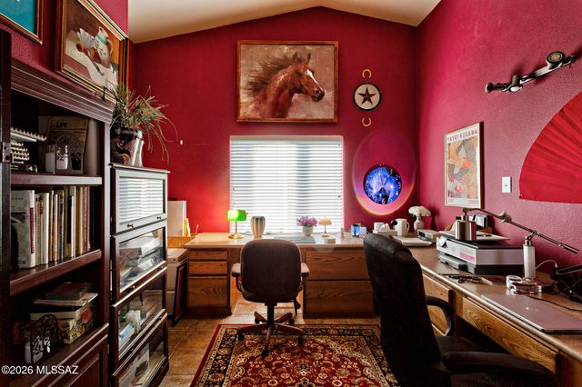 1338 N Mahogany Gulch Lane, Green Valley, AZ 85614