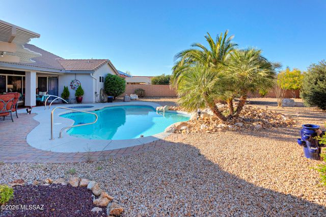 1338 N Mahogany Gulch Lane, Green Valley, AZ 85614