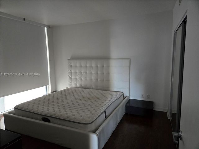 325 S Biscayne Blvd 415, Miami, FL 33131