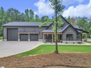 241 Thompson Road, Taylors, SC 29687