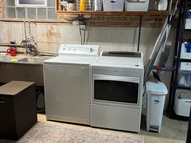 11208 S Sacramento Avenue, Chicago, IL 60655