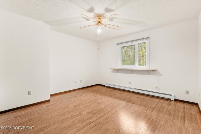1006 W 80th Avenue, Anchorage, AK 99518