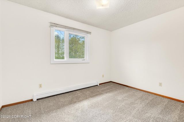 1006 W 80th Avenue, Anchorage, AK 99518