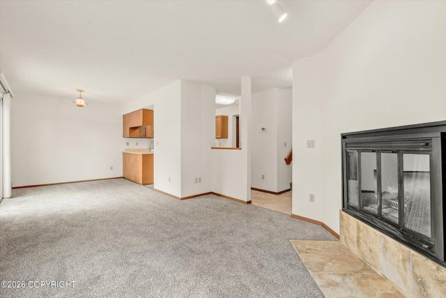 1006 W 80th Avenue, Anchorage, AK 99518