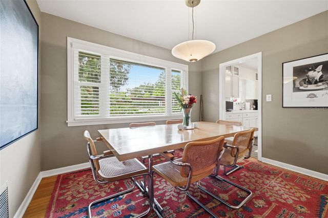 2006 NW 14TH AVENUE, Gainesville, FL 32605