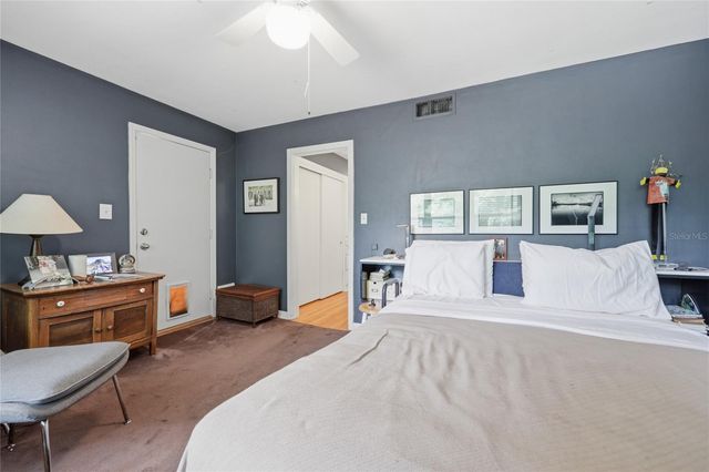 2006 NW 14TH AVENUE, Gainesville, FL 32605