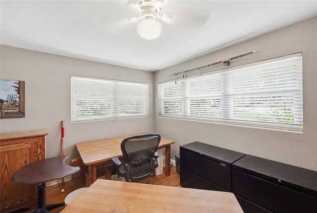 2006 NW 14TH AVENUE, Gainesville, FL 32605