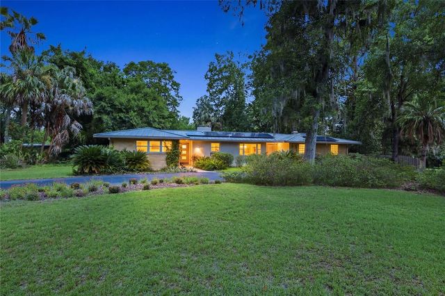 2006 NW 14TH AVENUE, Gainesville, FL 32605