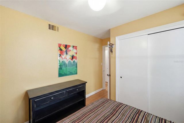 2006 NW 14TH AVENUE, Gainesville, FL 32605
