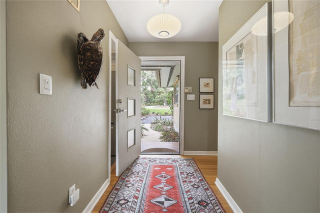 2006 NW 14TH AVENUE, Gainesville, FL 32605