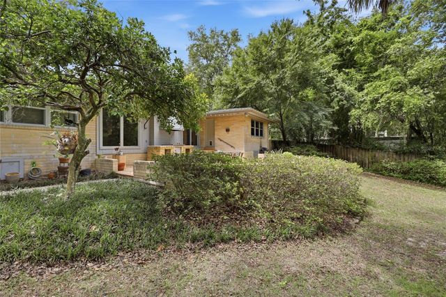 2006 NW 14TH AVENUE, Gainesville, FL 32605