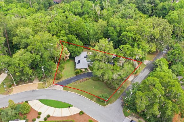 2006 NW 14TH AVENUE, Gainesville, FL 32605
